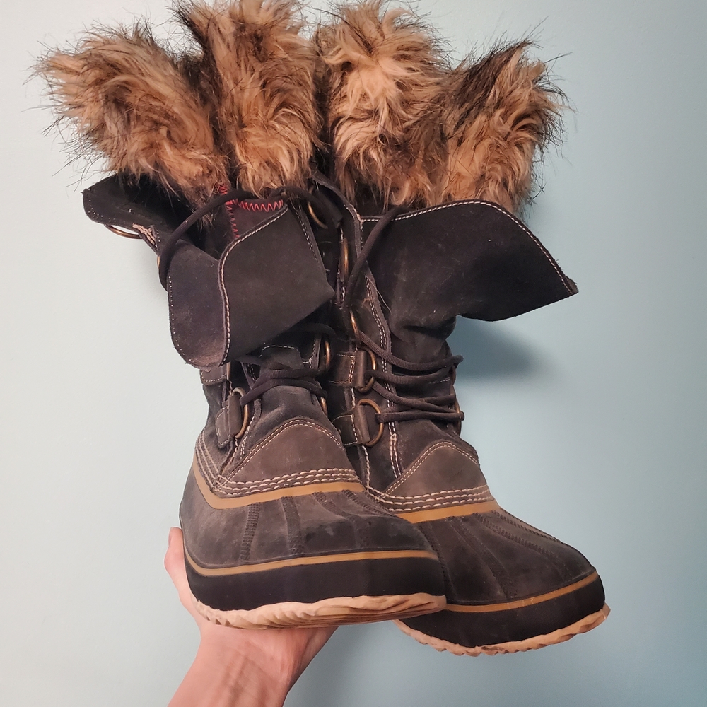 Sorel - Fur Lined Winter Boots